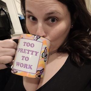 Meet your Posher, Anya